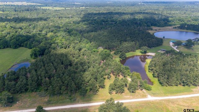 1950 Buckhorn Creek Drive, Crockett, TX 75835