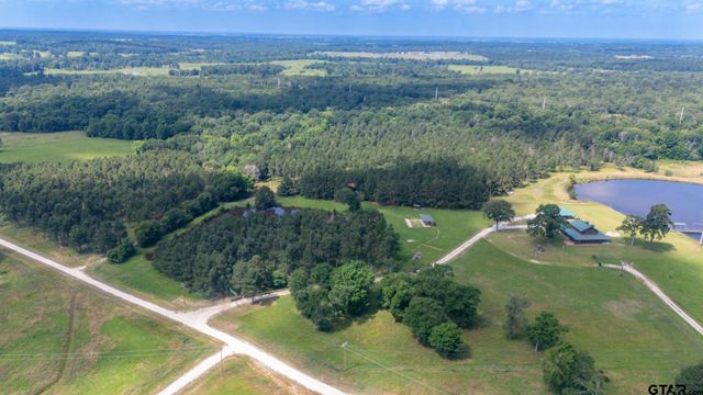 1950 Buckhorn Creek Drive, Crockett, TX 75835