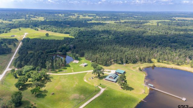 1950 Buckhorn Creek Drive, Crockett, TX 75835