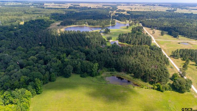 1950 Buckhorn Creek Drive, Crockett, TX 75835