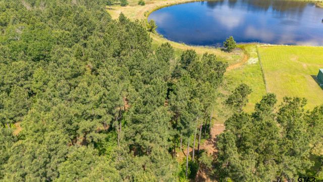1950 Buckhorn Creek Drive, Crockett, TX 75835