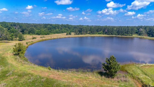 1950 Buckhorn Creek Drive, Crockett, TX 75835