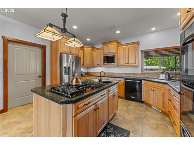 9700 Se EVERGREEN Hwy, Vancouver, WA 98664