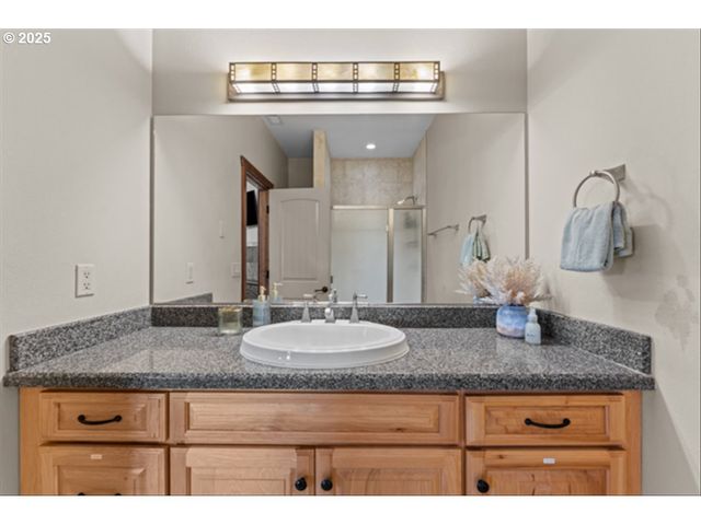 9700 Se EVERGREEN Hwy, Vancouver, WA 98664