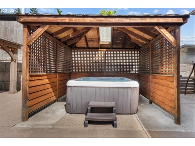 9700 Se EVERGREEN Hwy, Vancouver, WA 98664