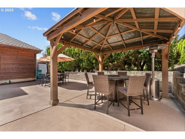 9700 Se EVERGREEN Hwy, Vancouver, WA 98664