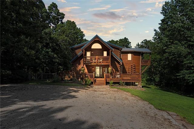 389 NW 1851 Road, Kingsville, MO 64061