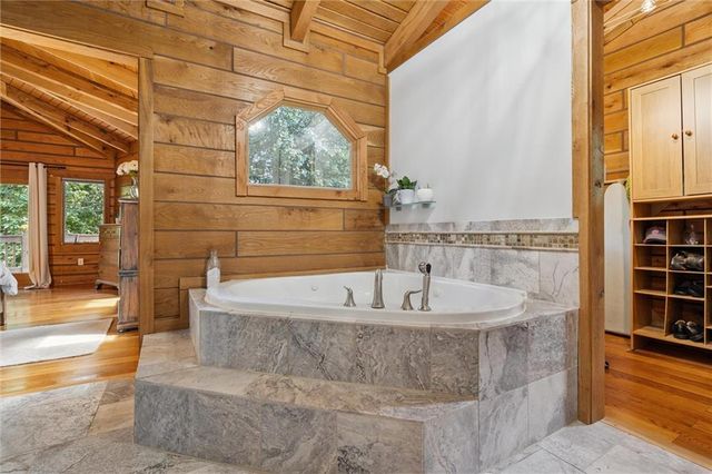 389 NW 1851 Road, Kingsville, MO 64061