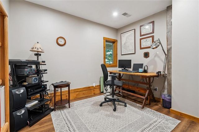 389 NW 1851 Road, Kingsville, MO 64061