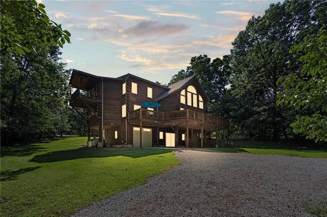 389 NW 1851 Road, Kingsville, MO 64061