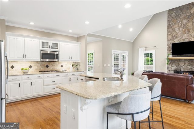 10635 Stonefield Landing, Johns Creek, GA 30097