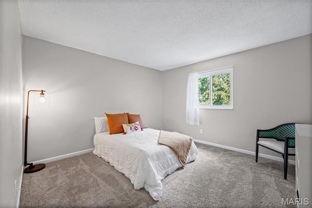 474 Oak Hill Dr., Lake St Louis, MO 63367