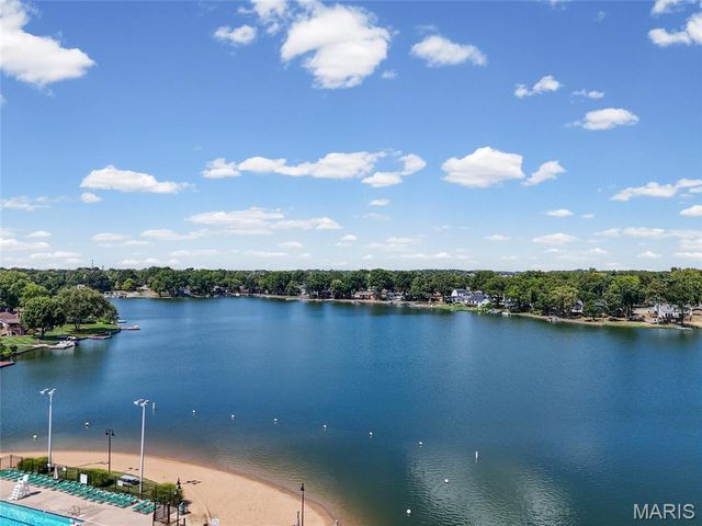 474 Oak Hill Dr., Lake St Louis, MO 63367