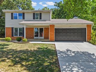 474 Oak Hill Dr., Lake St Louis, MO 63367