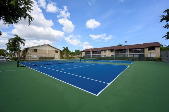 100 SE 7th St 1, Deerfield Beach, FL 33441