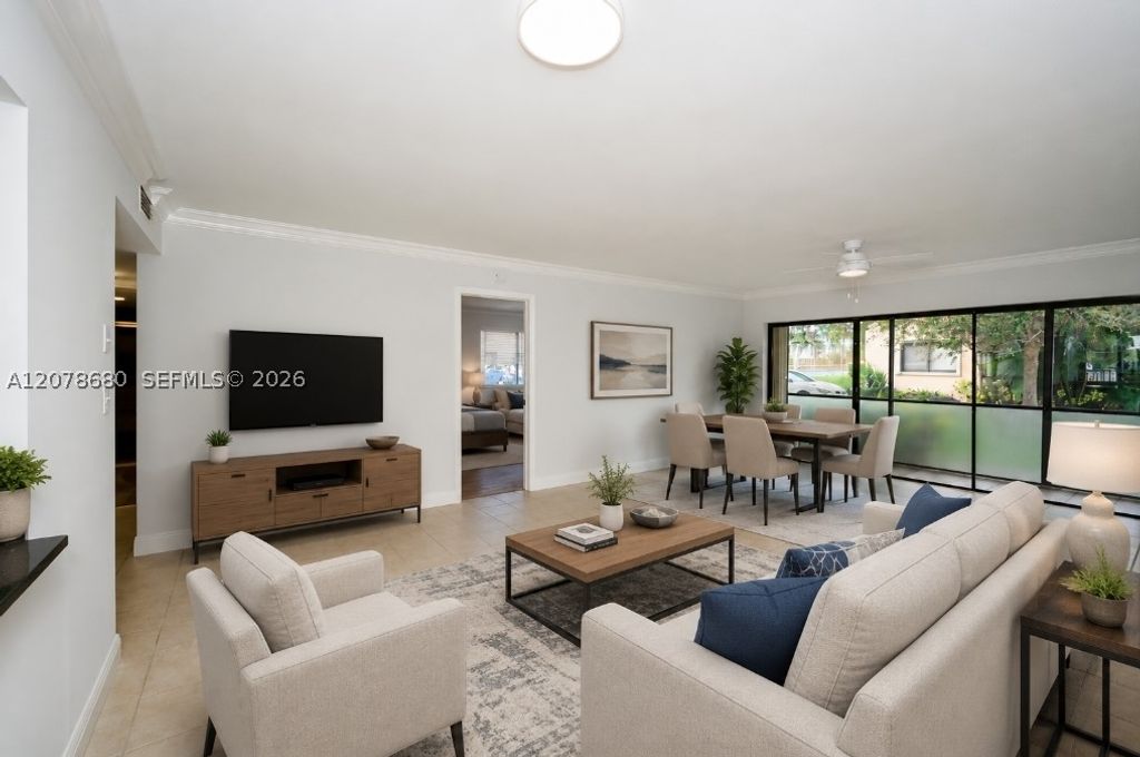 100 SE 7th St 1, Deerfield Beach, FL 33441