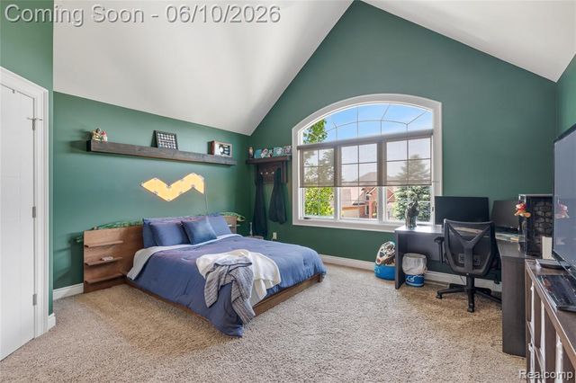 52438 Silent Ridge Drive, Chesterfield, MI 48051