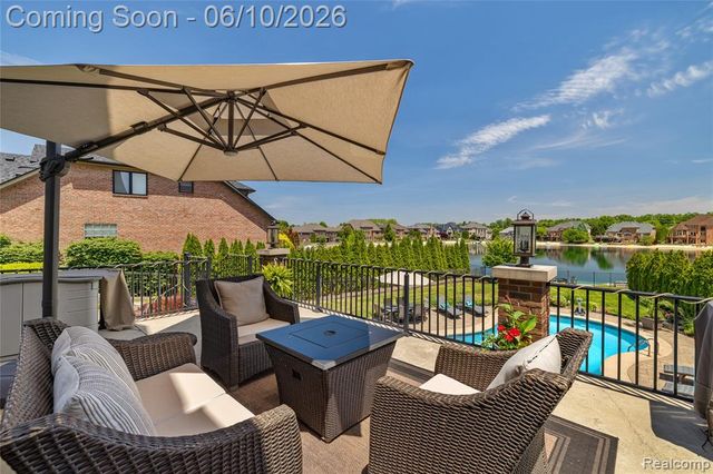 52438 Silent Ridge Drive, Chesterfield, MI 48051