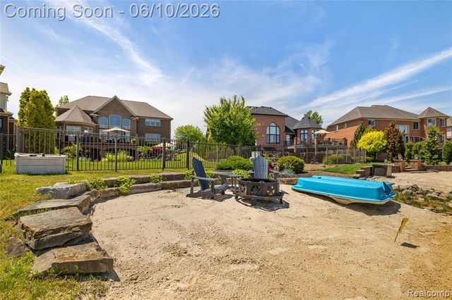 52438 Silent Ridge Drive, Chesterfield, MI 48051