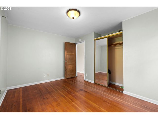 4008 E 14TH St, Vancouver, WA 98661