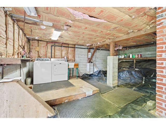 4008 E 14TH St, Vancouver, WA 98661