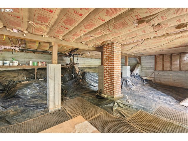 4008 E 14TH St, Vancouver, WA 98661