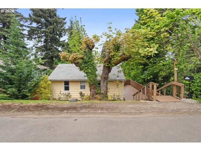 4008 E 14TH St, Vancouver, WA 98661