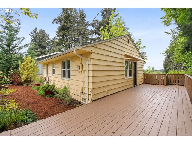 4008 E 14TH St, Vancouver, WA 98661