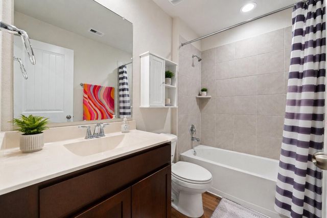 1818 Raven Vista Drive, Richmond, TX 77469