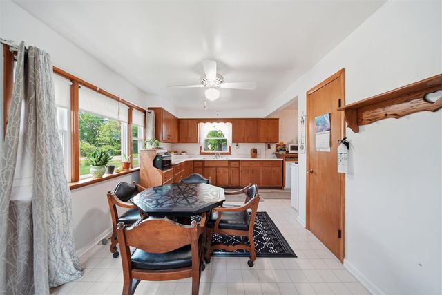 225 Center Court, Jackson, MI 49201