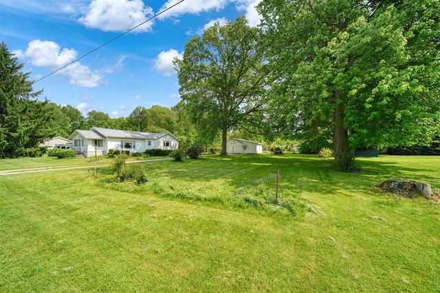 225 Center Court, Jackson, MI 49201