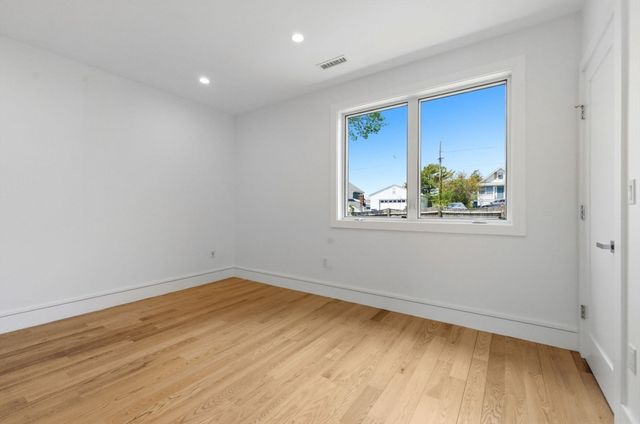 1001 Shirley 3, Winthrop, MA 02152
