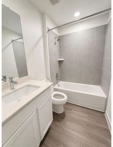 16 Desert Spring Lane, Manvel, TX 77578