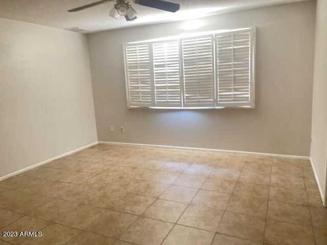 2918 W Glendale Avenue, Phoenix, AZ 85051