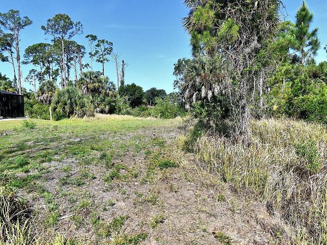 DENNIS STREET, North Port, FL 34286