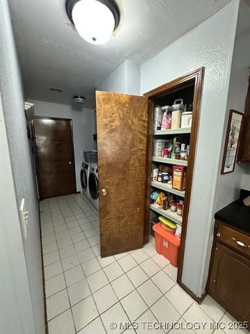 311 Gawf Road, Muskogee, OK 74403