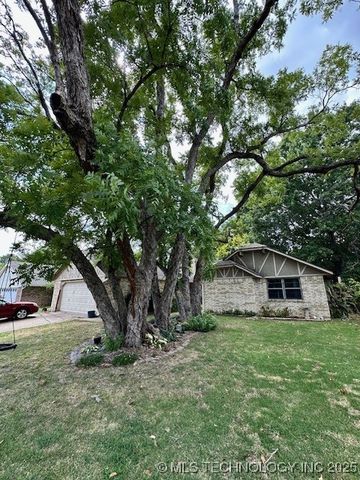 311 Gawf Road, Muskogee, OK 74403