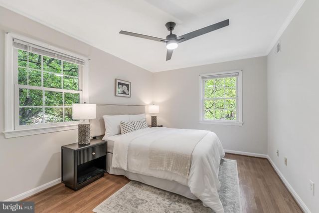 3195 STONEHURST DR, Fairfax, VA 22031