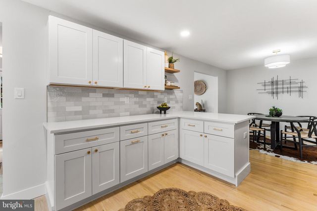 608 HUTCHINSON TER, Holmes, PA 19043