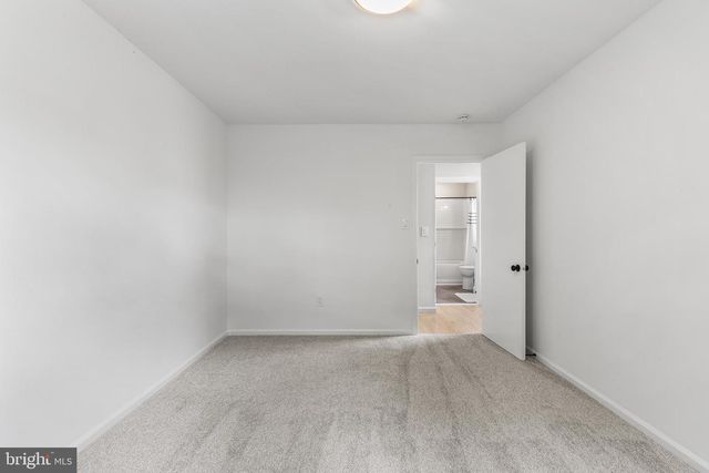 608 HUTCHINSON TER, Holmes, PA 19043