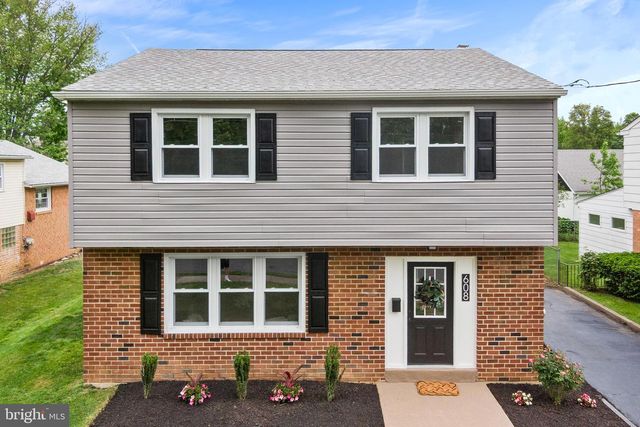 608 HUTCHINSON TER, Holmes, PA 19043