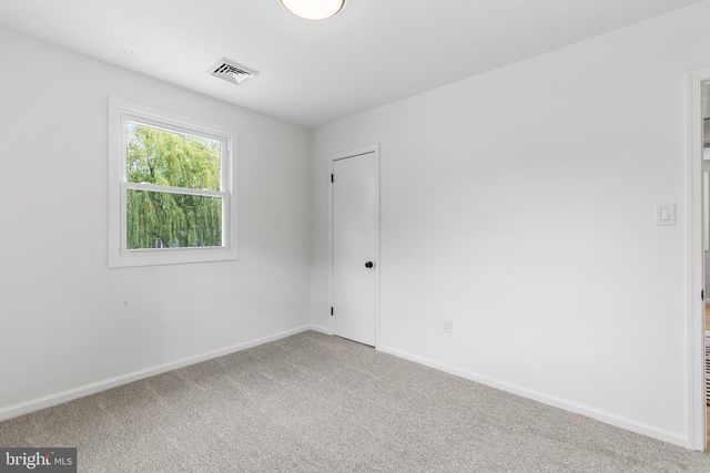 608 HUTCHINSON TER, Holmes, PA 19043