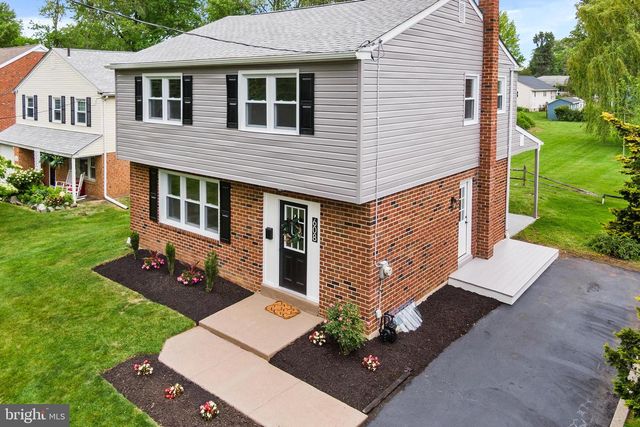 608 HUTCHINSON TER, Holmes, PA 19043