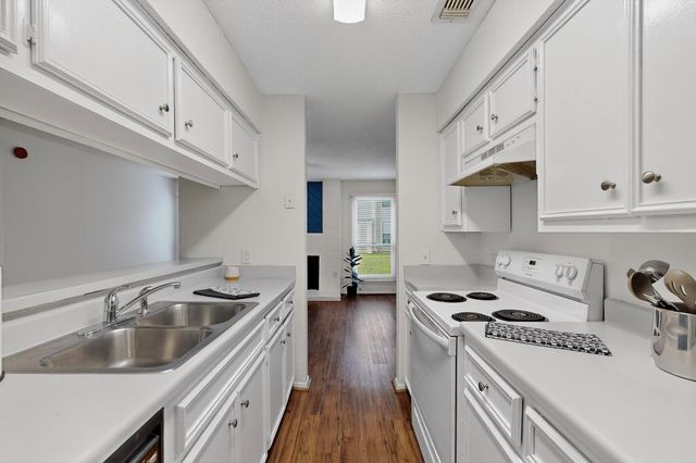 10616 Mellow Meadows DR 9D, Austin, TX 78750