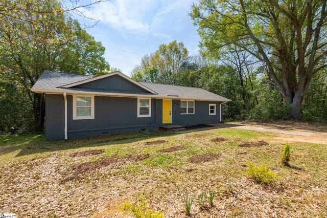 1919 El Camino Real Road, Spartanburg, SC 29301