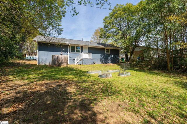 1919 El Camino Real Road, Spartanburg, SC 29301