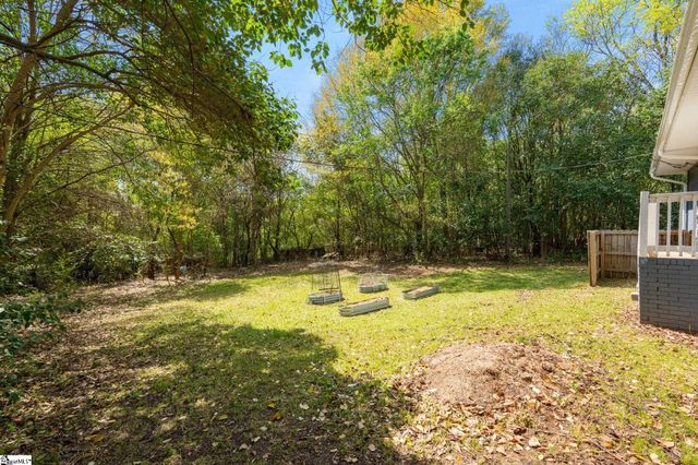 1919 El Camino Real Road, Spartanburg, SC 29301