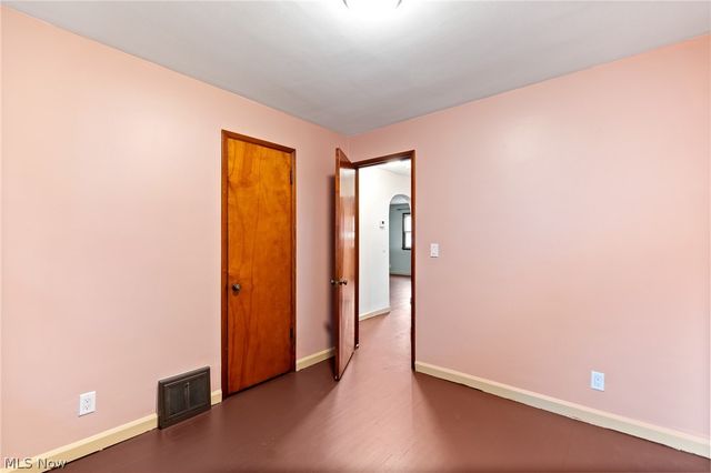 4630 Cleveland Avenue S, Canton, OH 44707