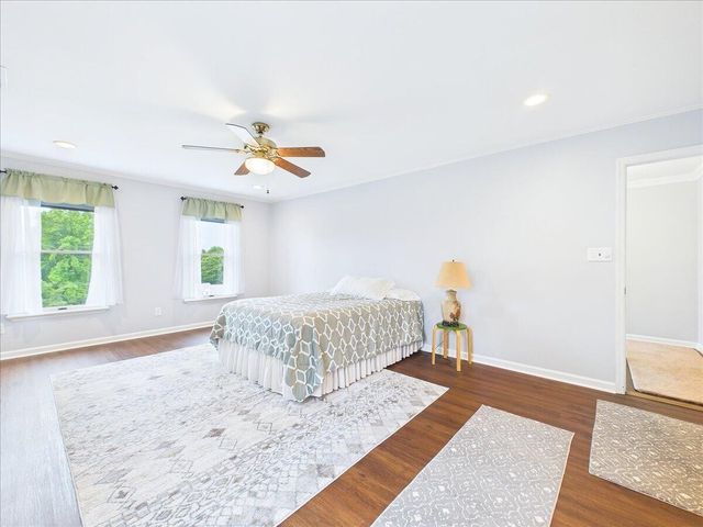 2832 Kensington Street, Athens, TN 37303