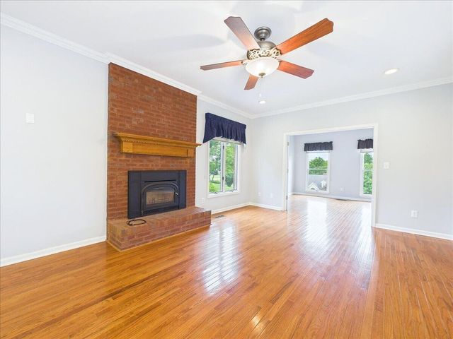 2832 Kensington Street, Athens, TN 37303